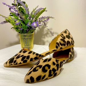 NWT Leopard Pointy Flats